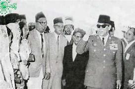 Puti Guntur Soekarno Usia